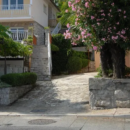 Bozic Apartment